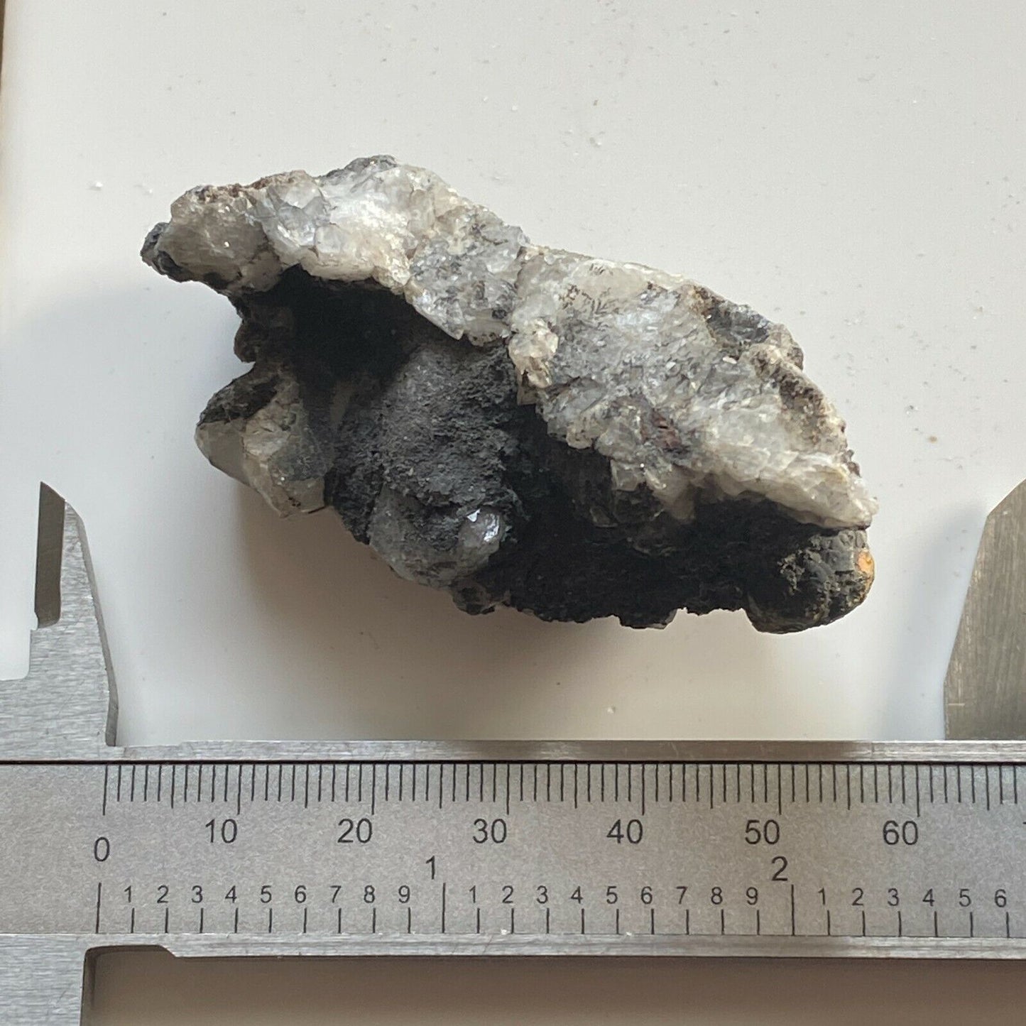 MINERAL SPECIMEN FROM DRY GILL MINE, CUMBRIA. 44g. MF6324