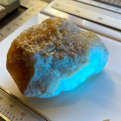 WOLLASTONITE FROM FRANKLIN MINING DISTRICT, USA. 140g MF757