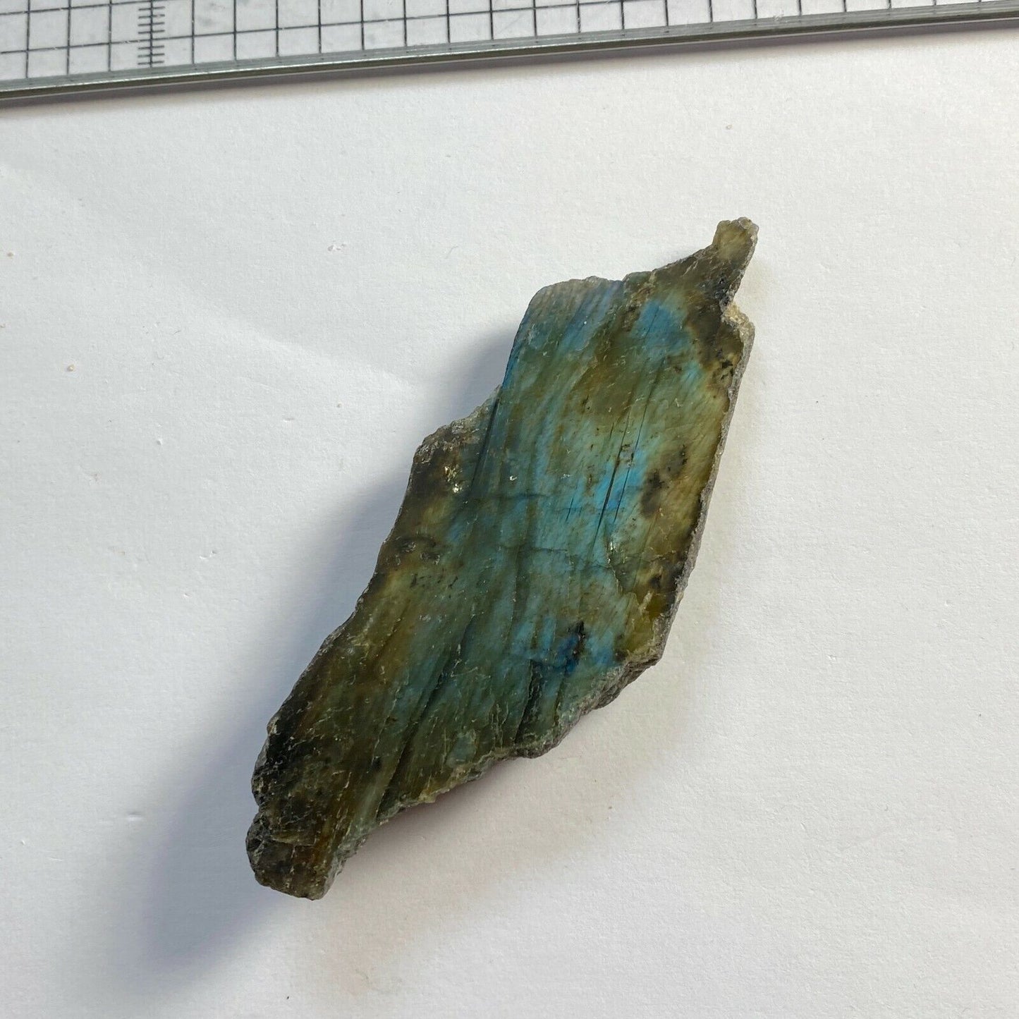 LABRADORITE  UNTREATED ROUGH SPECIMEN WITH ONE POLISHED FACE 33g  MF8398