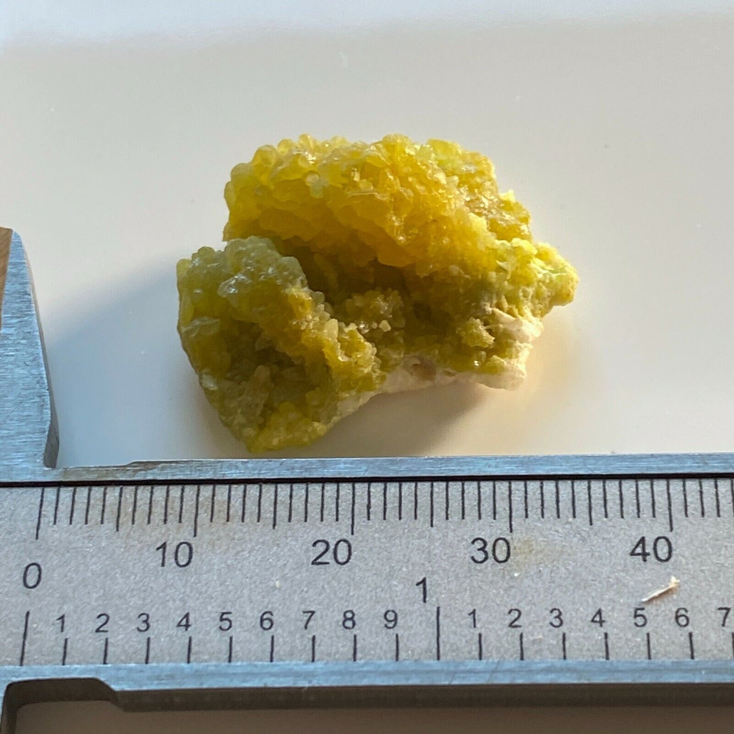 PLUMBOGUMMITE/PYROMORPHITE FROM YANGSHUO MINE, CHINE 15g MF3410