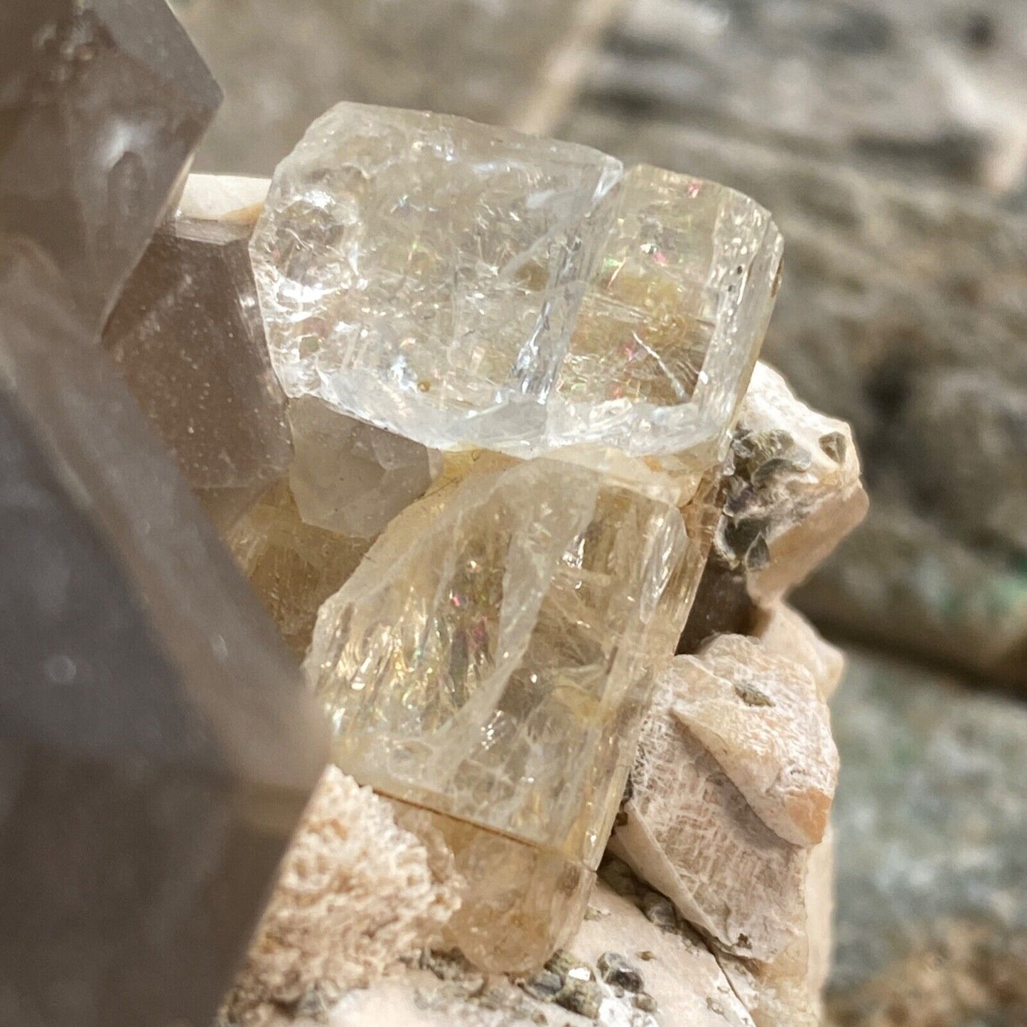 QUARTZ/TOPAZ ETC ON MICROCLINE FROM NAMIBIA 258g MF6972