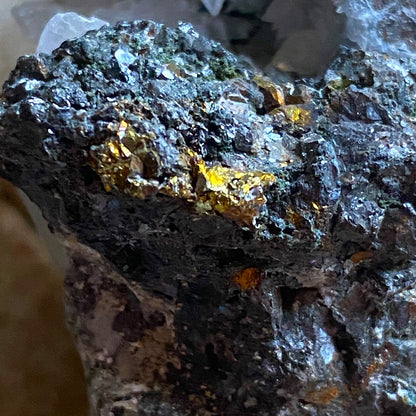 ESPECÍMENES MULTIMINERALES RAROS DE LA MINA HUINAC, PERÚ 175g MF1175