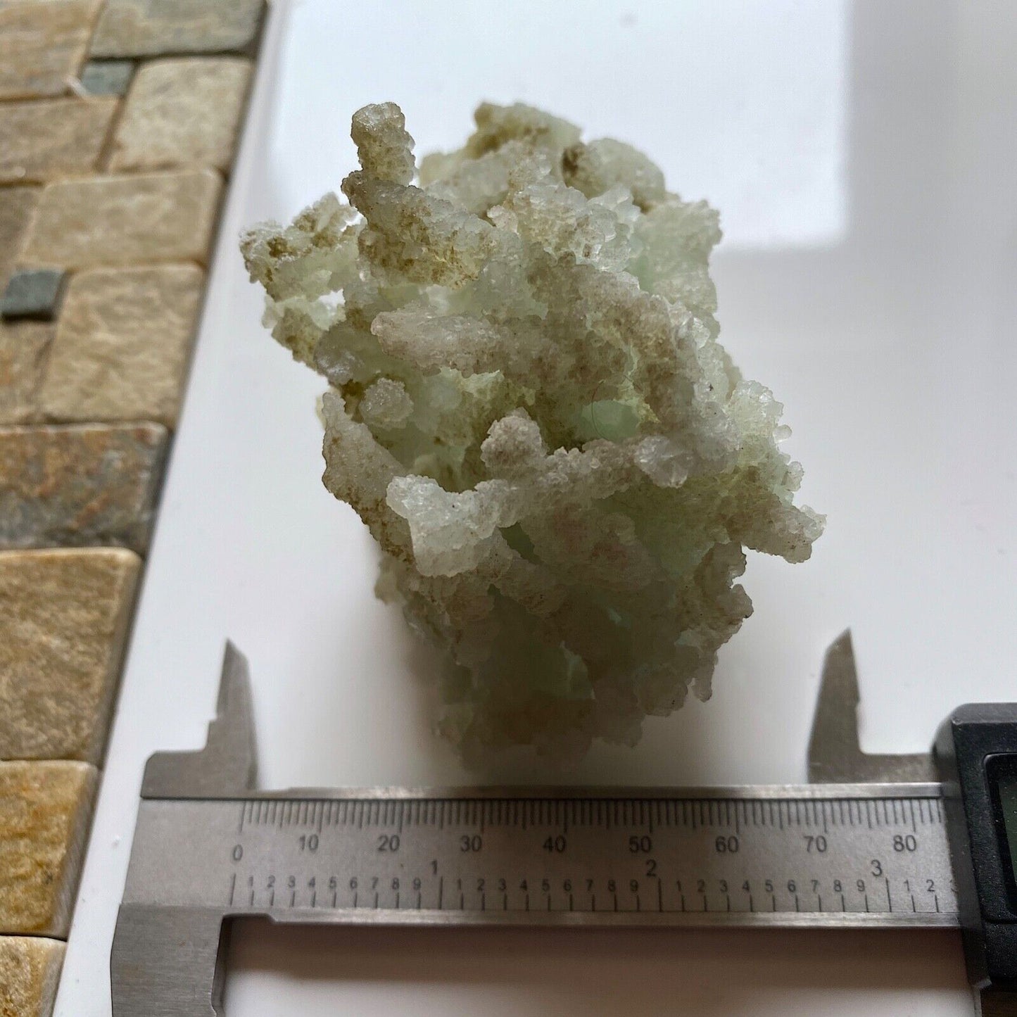 PREHNITE RARE AND IMPRESSIVE PIECE FROM MALAD QUARRY, INDIA 152g MF1328