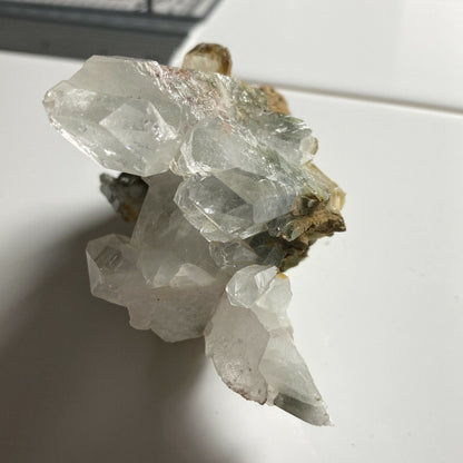 RACIMO DE CRISTAL DE CUARZO DE BALUCHISTÁN, PAKISTÁN 165g MF3117