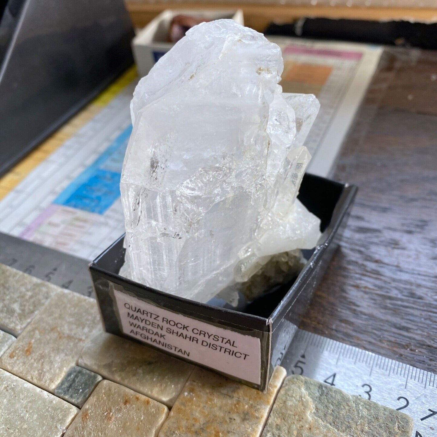 QUARTZ ROCK CRYSTAL FROM AFGHANISTAN 175g MF799