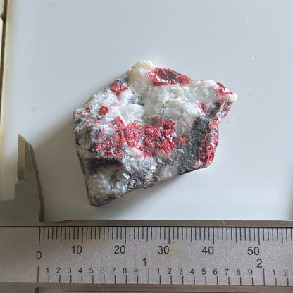 CINNABAR ON MATRIX FROM HUANCAVALICA, PERU  30g  ET139