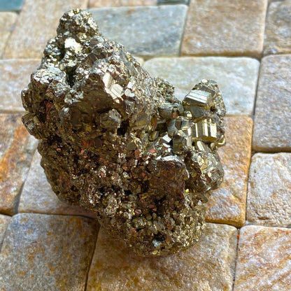 PYRITE DU KLONDIKE, YUKON, CANADA 148g MF3915