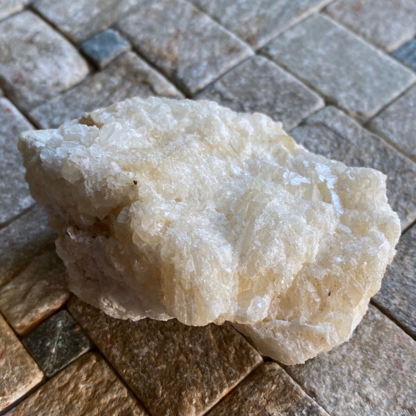 CALCITE FROM KEFALONIA, GREECE UBUSUAL SPECIMEN 105g MF1192