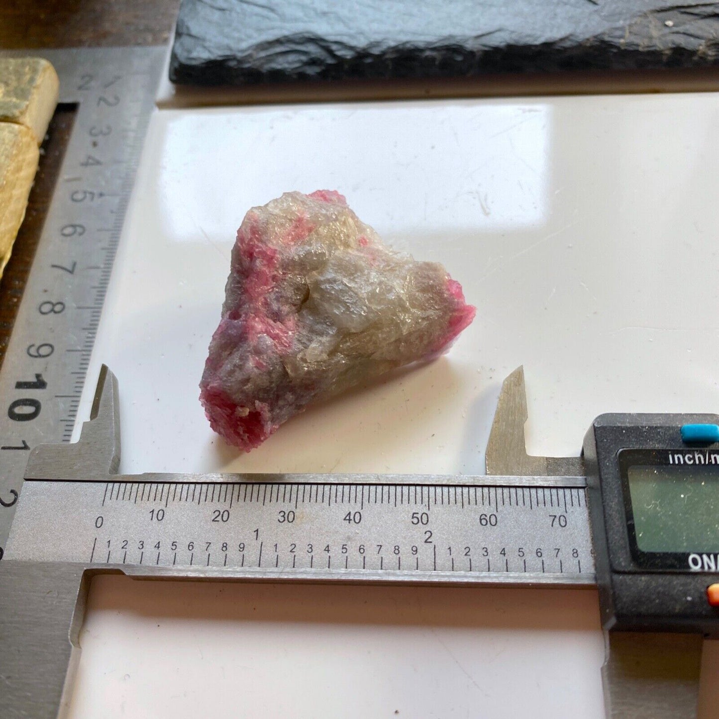 TOURMALINE ÉLABAÏTE [RUBELLITE] DE LA MINE HIMALAYA, CALIFORNIE 36g MF877