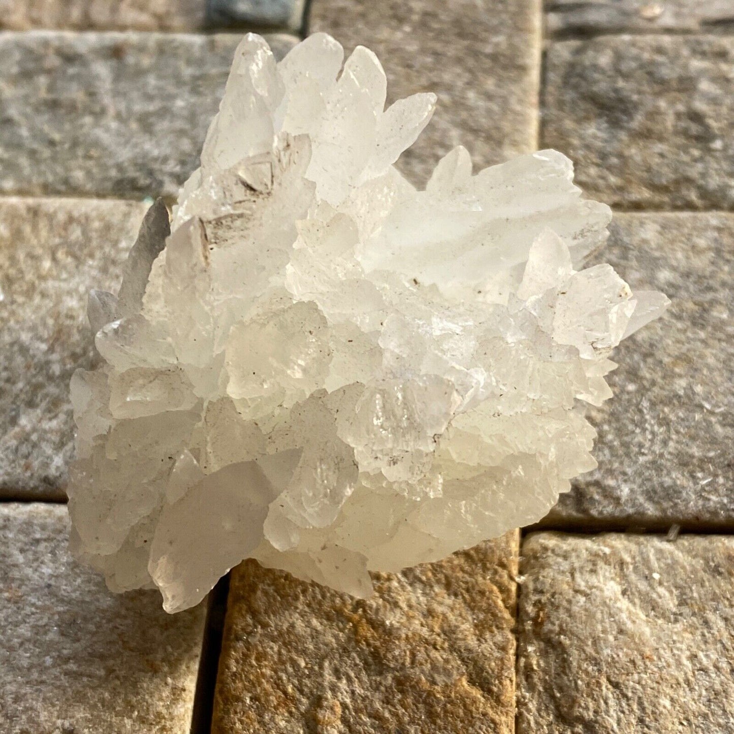 CALCITE RARE CRYSTAL ASSSEBLAGE FROM LAVRION, GREECE 44g MF6930