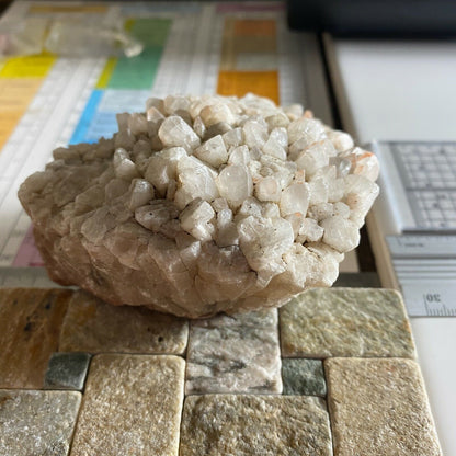 MINERAL SPECIMEN CALCITE ASSEMBLAGE FROM TONGWYNLAIS, WALES, UK 475g  MF6578