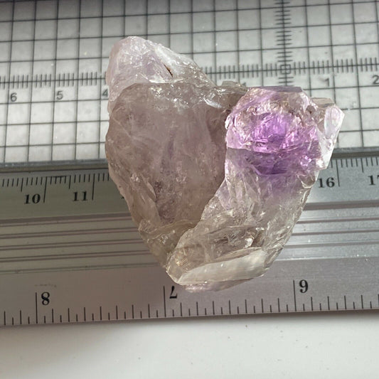 QUARTZ WITH AMETHYST GHOSTING UNUSUAL AND LOVELY SPECIMEN 87g MF1412