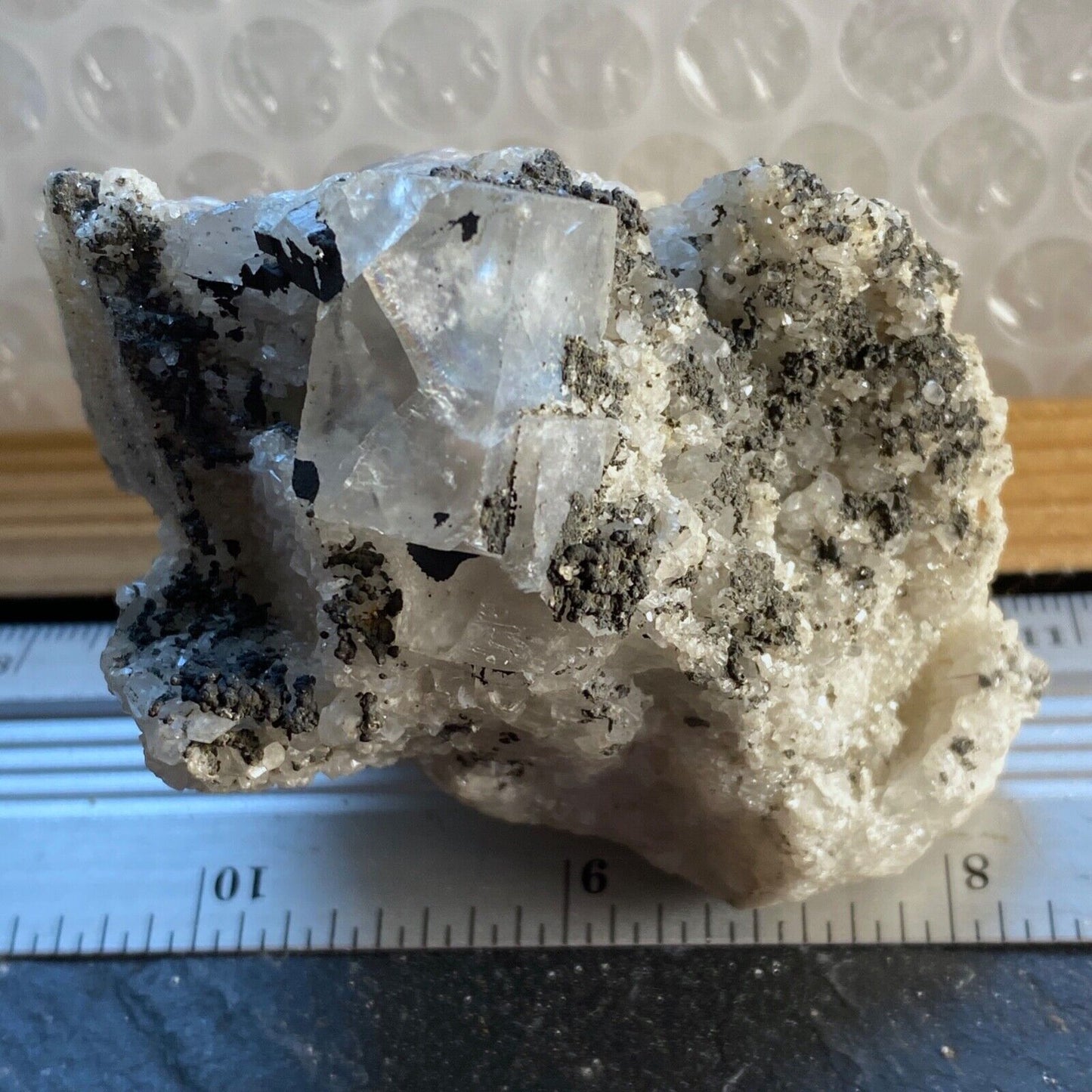 FLUORITE WITH PYROBITUMEN/CARBON RARE FROM EMILIO MINE, SPAIN 154 g MF1334