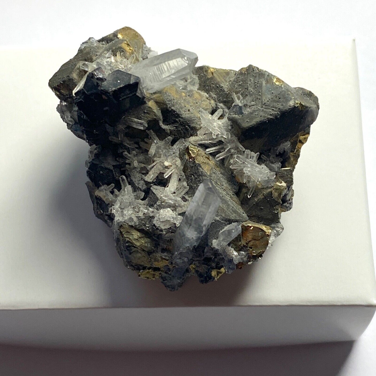 SPHALERITE/QUARTZ/CHALCOPYRITE/PYRITE FROM PERU 48g MF621