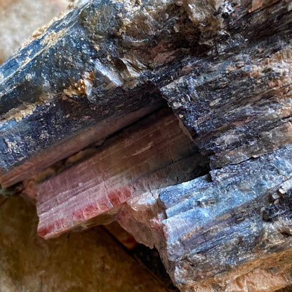 KYANITE WITH MUSCOVITE FROM BORISOVSKIE, RUSSIA 247g MF1263