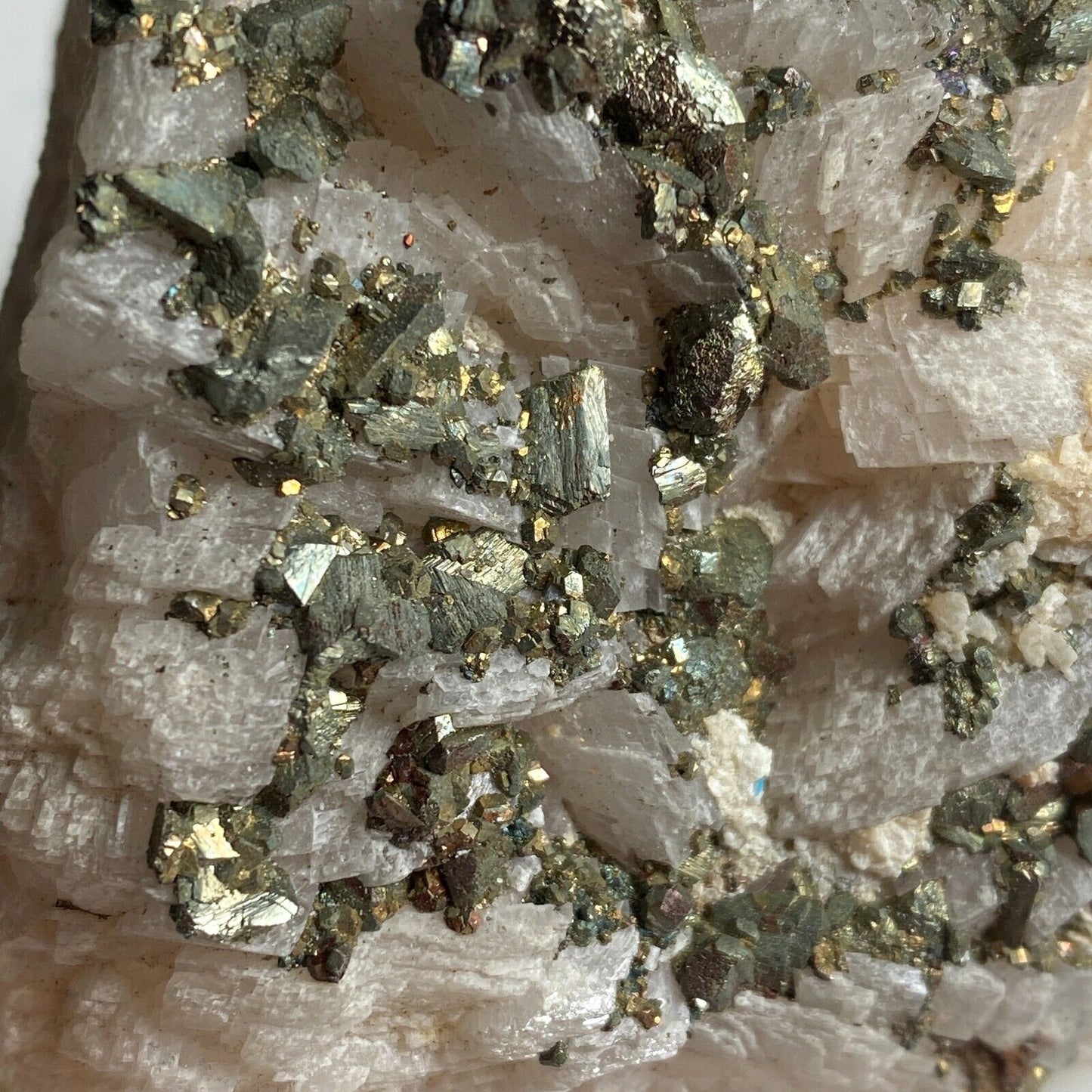 CHALCOPYRITE ON CALCITE FROM MEXICO  240g MF3155