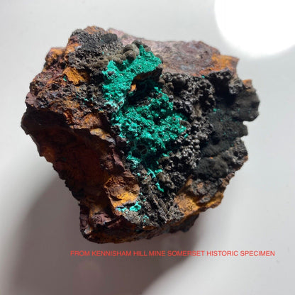 MALACHITE WITH MANGANESE OXIDES RARE SPECIMEN OF HISTORIC INTEREST 248g MF1160