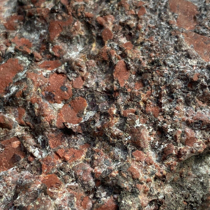 MUESTRA DE JASPE HEMATITE DE LA MINA BUCHENBURG, ALEMANIA 464g MF3469