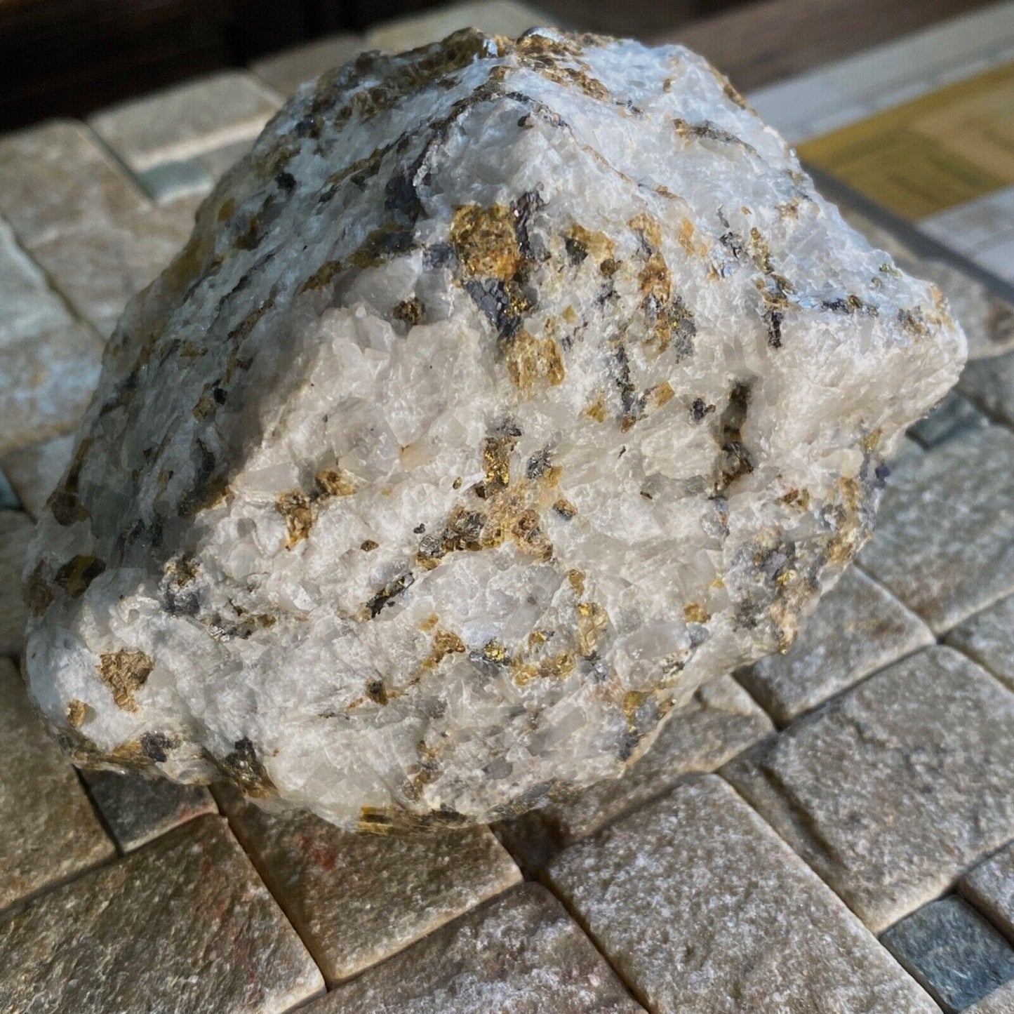 INTERESANTE MUESTRA MULTIMINERAL DE LA MINA NAICA, MÉXICO GRANDE 480g MF1179