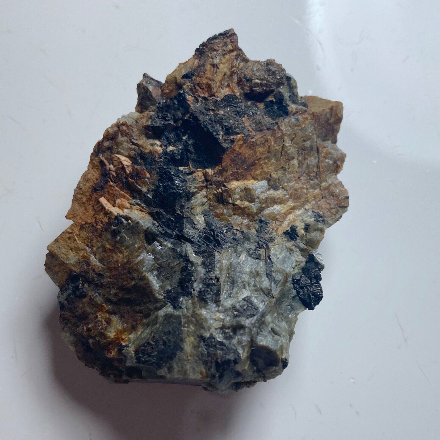 POLYMIGNITE [ZIRCONOLITE] FROM LARVIK, NORWAY 37g MF6982