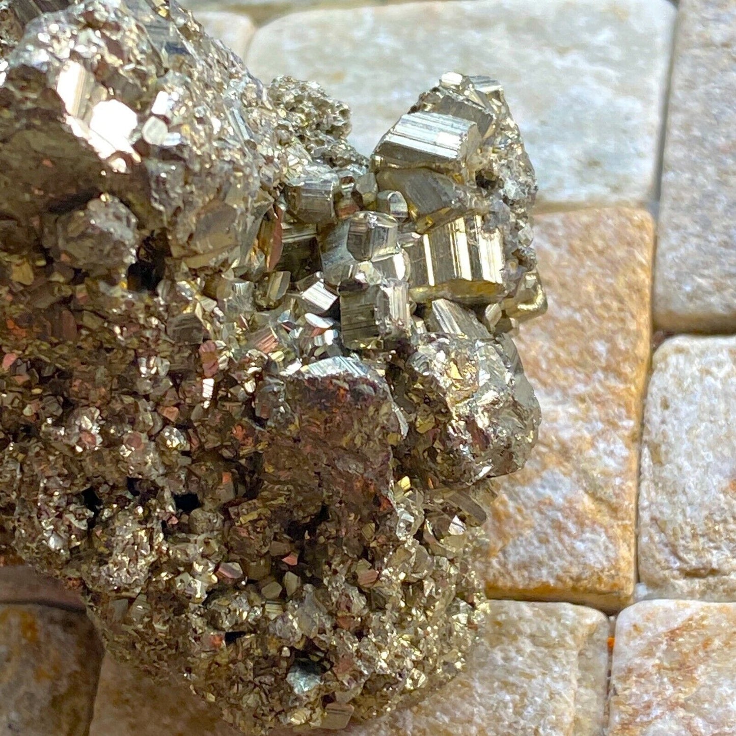 PYRITE DU KLONDIKE, YUKON, CANADA 148g MF3915