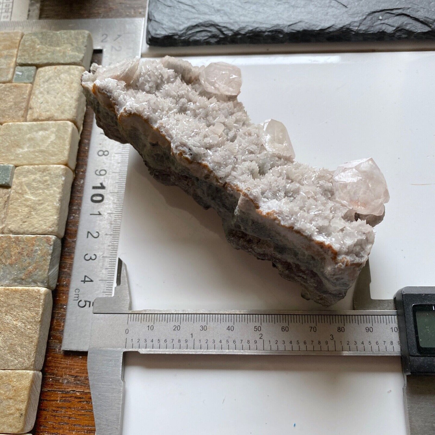 CALCITE UNUSUAL PIECE FROM DAYE, HUBEI, CHINA 325g MF870