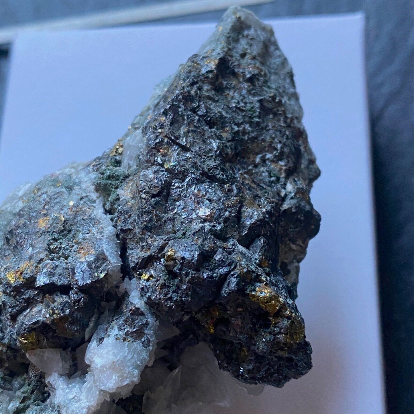 ESPECÍMENES MULTIMINERALES RAROS DE LA MINA HUINAC, PERÚ 175g MF1175