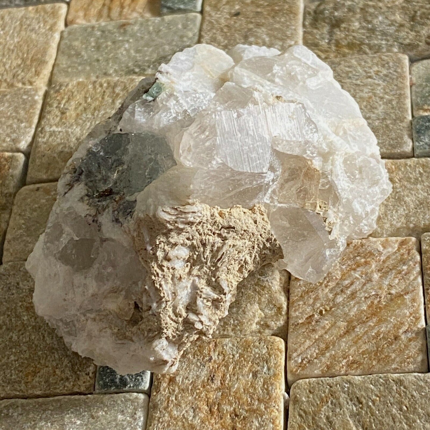 BERYL WITH ALBITE AND OTHER MINERALISATION 120g. MF3936