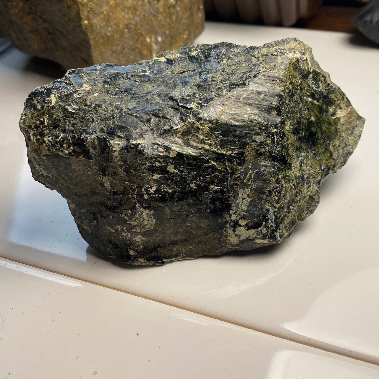 SERPENTINE DU QUÉBEC, CANADA BIEN TAILLE 340g MF363