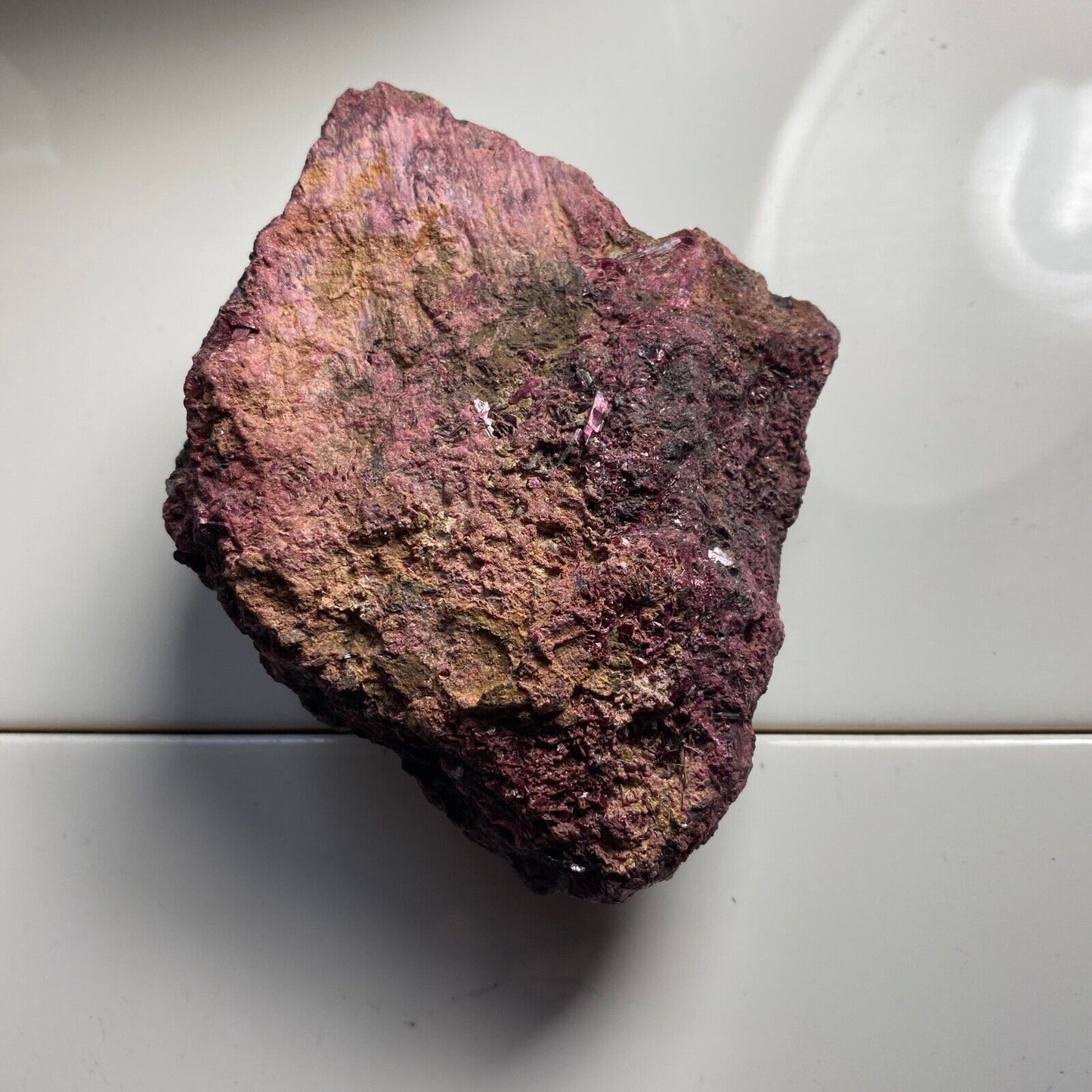 ERYTHRITE FROM BOU-AZZER, MOROCCO SUBSTANTIAL 488g MF6819