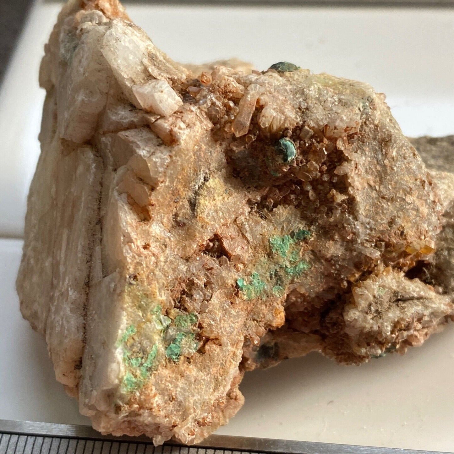 QUARTZ/CHRYSOCOLLA/MALACHITE ETC FROM LLECHWEDD MINE, WALES. 114g MF784