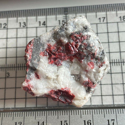 CINNABAR ON MATRIX FROM HUANCAVALICA, PERU  30g  ET139